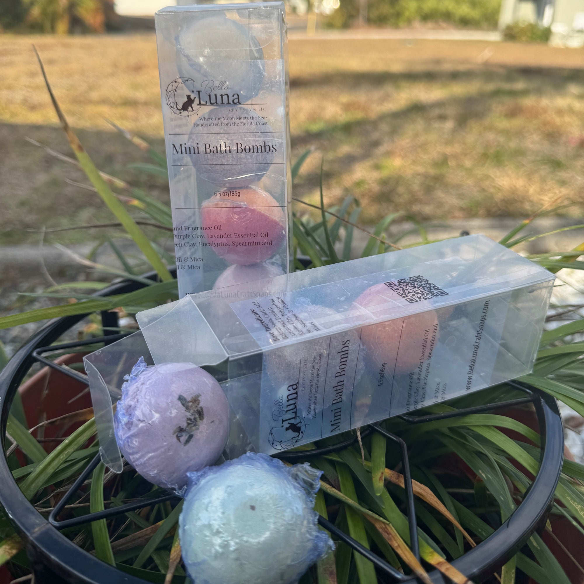 Mini Bath Bombs – Assorted Botanical Bath Bombs
